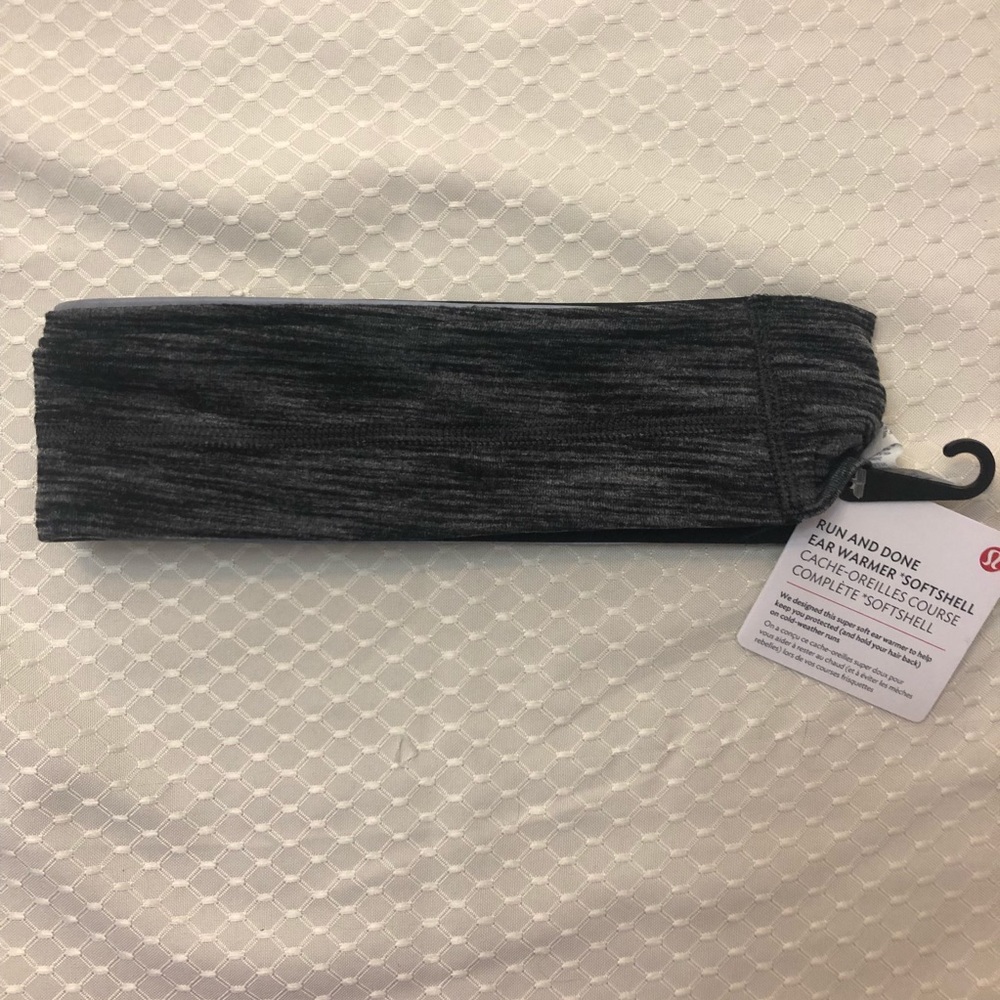 Lululemon Run and Done Ear Warmer NWT